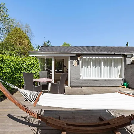 3 Bedroom Beautiful In 度假居